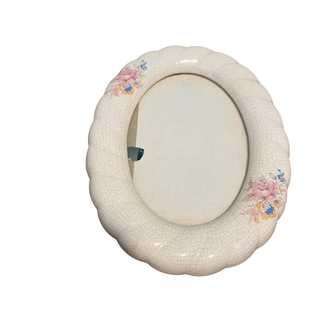 Vintage Oval Picture Frame Shabby Chic White Floral Scalloped Ceramic‎ 1990s OS